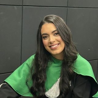 Dra. Gisele Neves