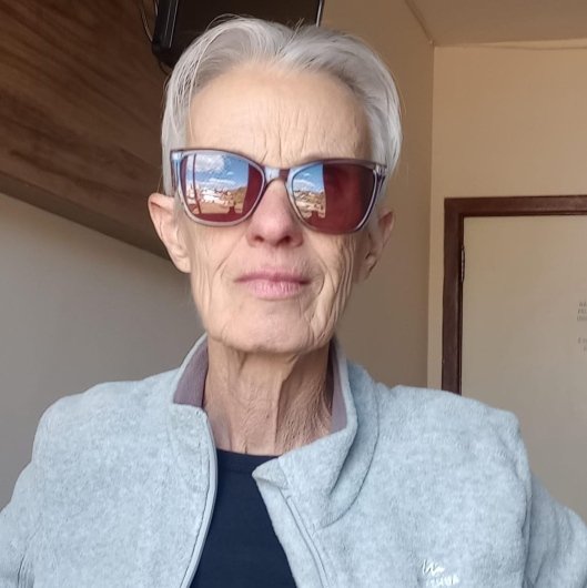 Dra. Ana Maria Ribeiro Pires