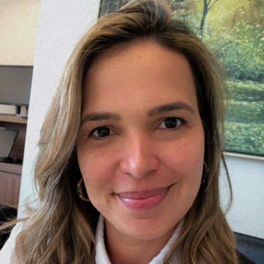 Dra. Rosane Cardoso Ferreira