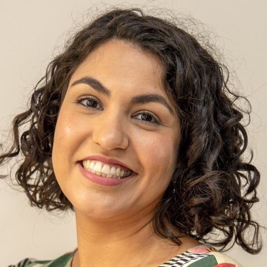 Dra. Erika Loureiro Vieira