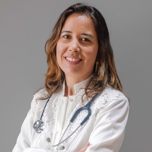 Dra. Thais Amaro Castro Maciel