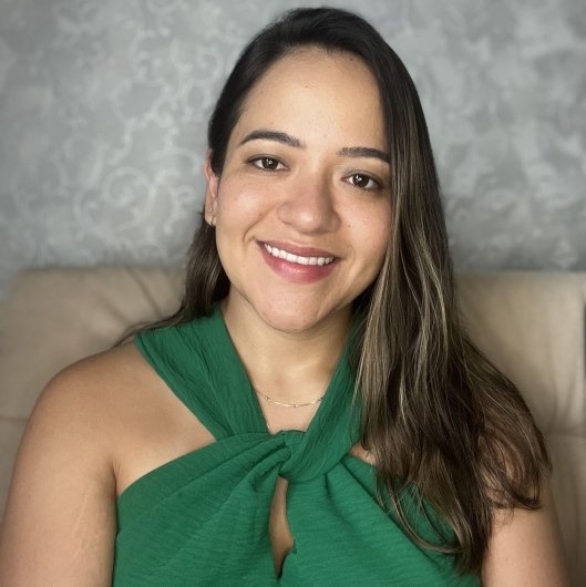 Deborah Cristina Do Carmo Soares