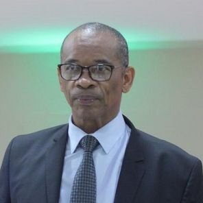 Célio Alves