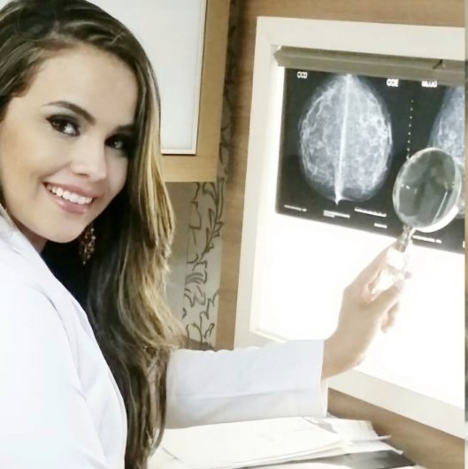 Dra. Caren Cristina Fortes Sampaio