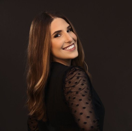 Dra. Andressa Dalle Corte Galvan