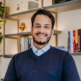 Dr. Jhamyson Cabral