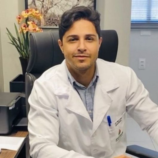 Dr. Diego Leles