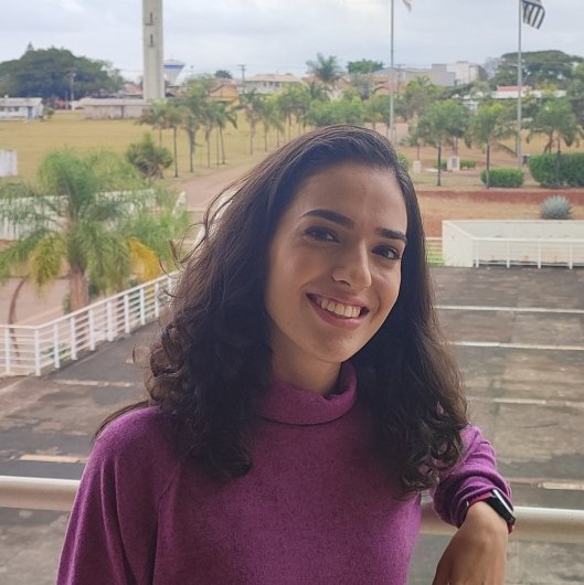 Júlia Silva Salomão