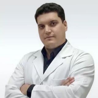 Dr. Anderson Checa
