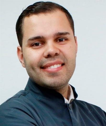 Dr. Niverso Rodrigues Simão