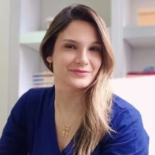 Dra. Ana Carolina Ribeiro