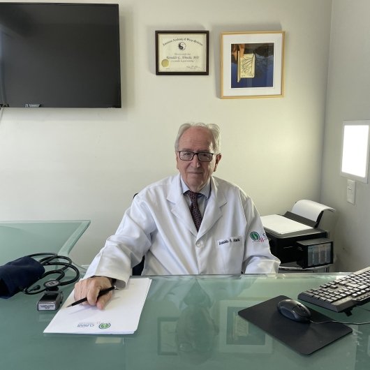 Dr. Ronaldo Almeida