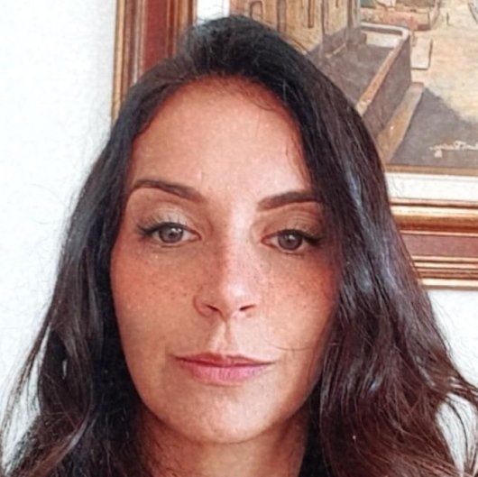 Dra. Camila Marcelino
