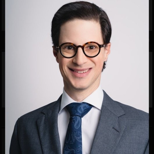 Dr. Eduardo Sansolo