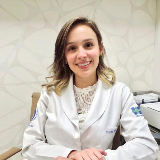 Dra. Lorena Lamounier