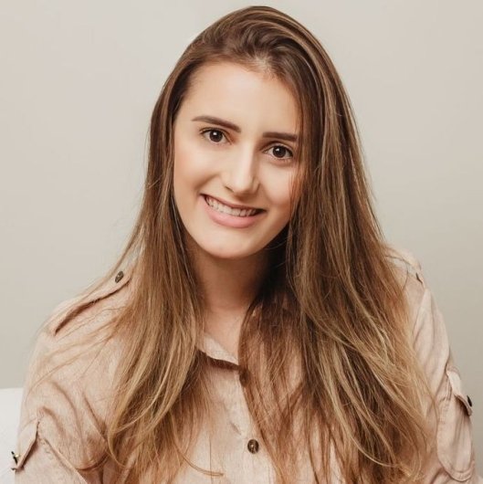 Tainá Molina