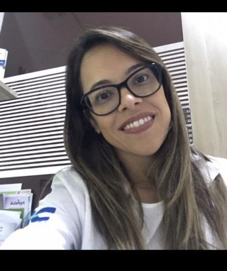 Dra. Barbara Linhares