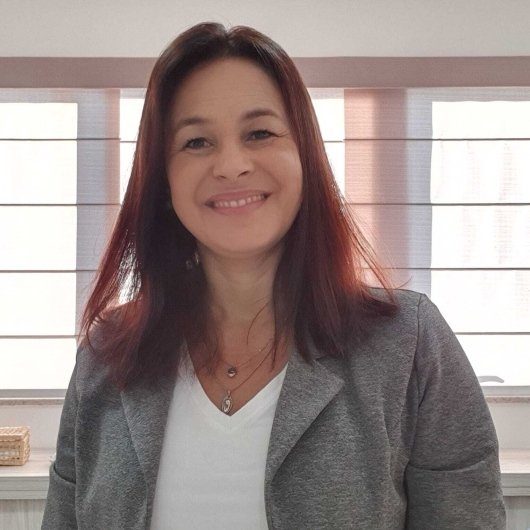 Claudia Matias Santos