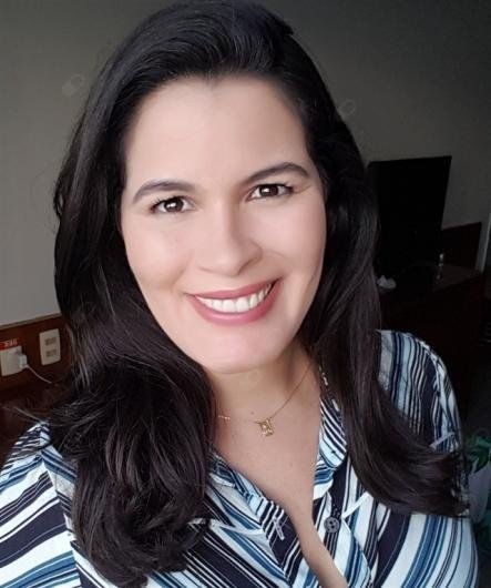 Déborah Fabrício