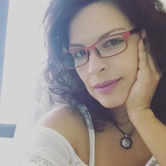 Dra. Adriana Dourado