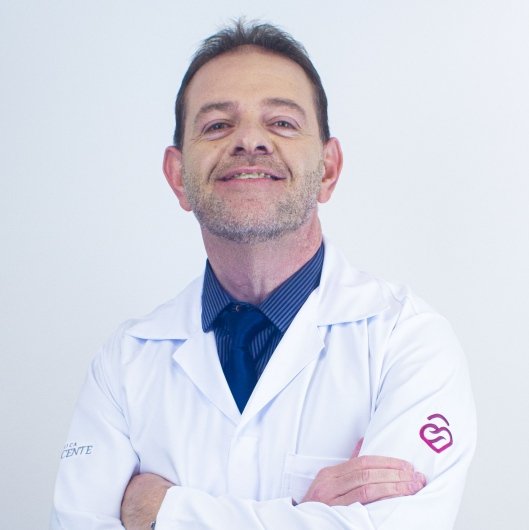 Dr. James Skinovsky