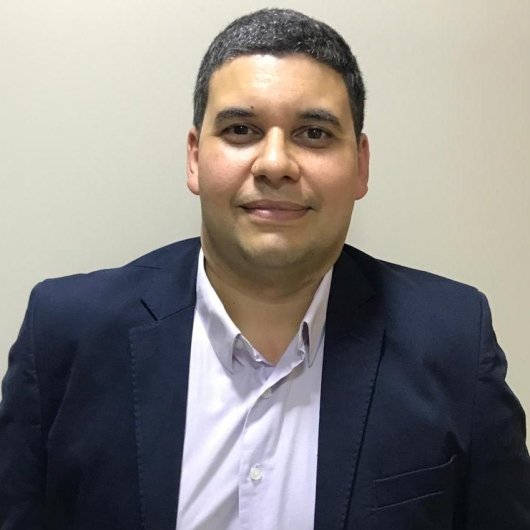 Dr. Demóstenes Apostolides