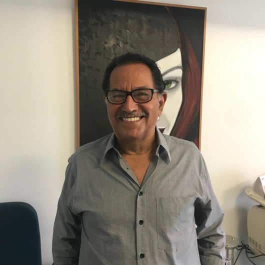 Dr. Thales Weber Garcia