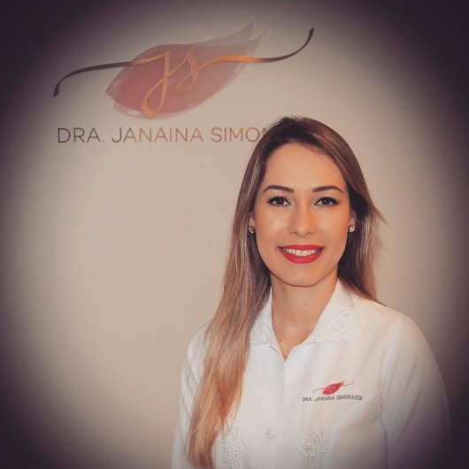 Dra. Janaina Talhate Natali Simonassi