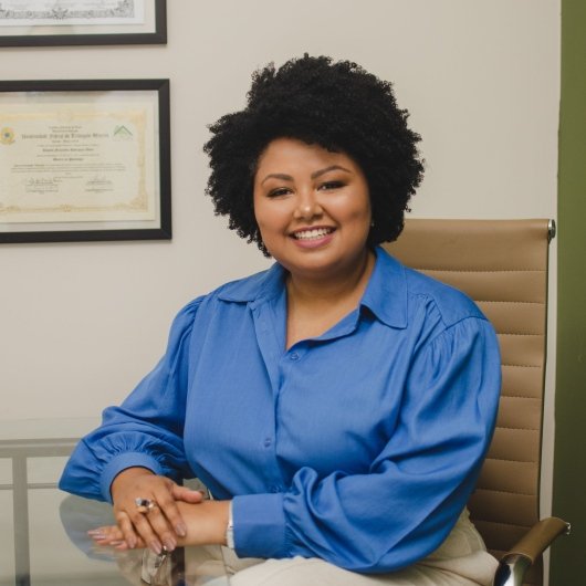 Dra. Amanda Fernandes Rodrigues Alves