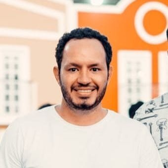 André Luiz Azevedo Oliveira