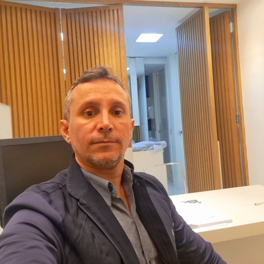 Dr. Alain Marcel Barbosa