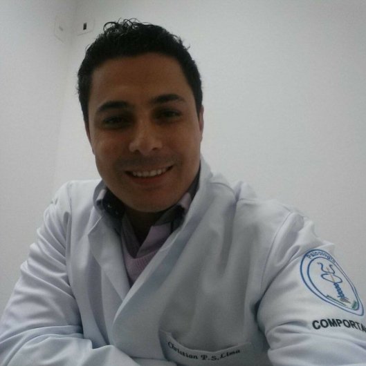 Dr. Christian Lima