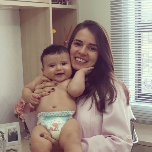 Dra. Erika Ciribelli Dias Azevedo