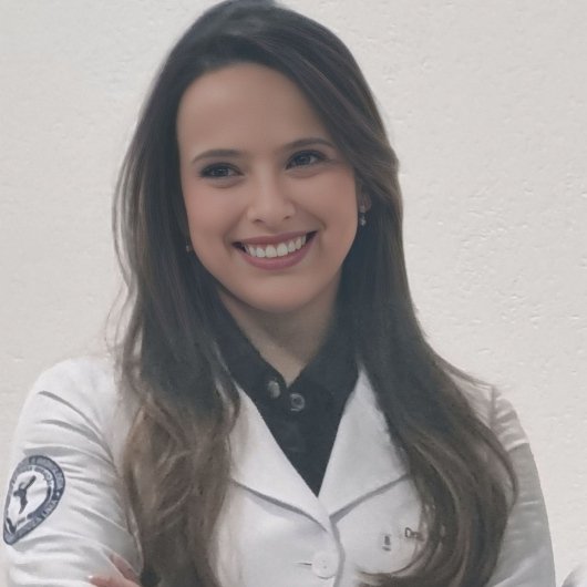 Dra. Amanda Pinheiro M. Souza Lima
