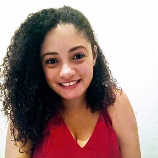 Larissa V. Fernandez