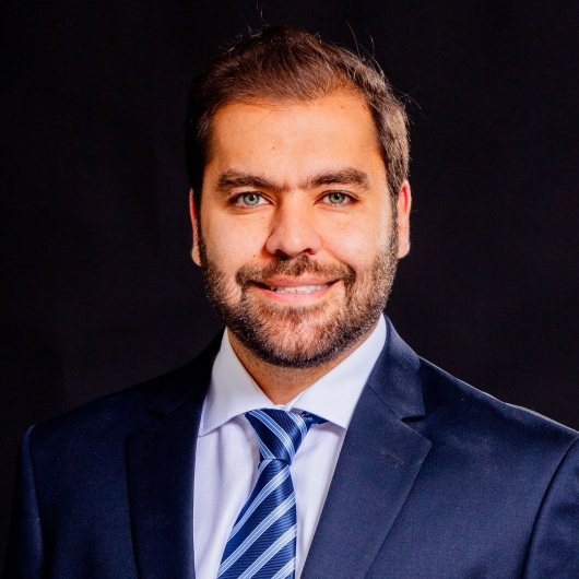 Dr. Pedro Zambusi Naufel
