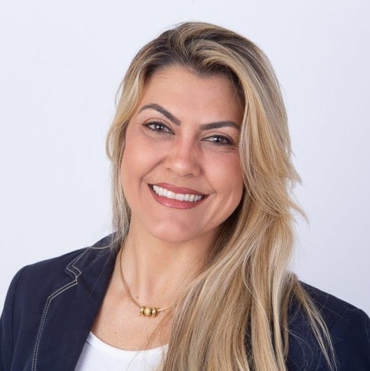 Dra. Janaina Goston