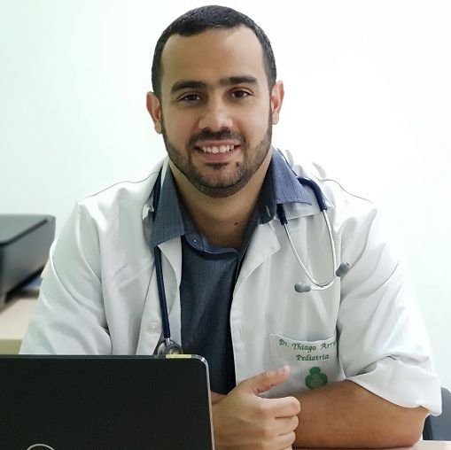 Dr. Thiago Arruda