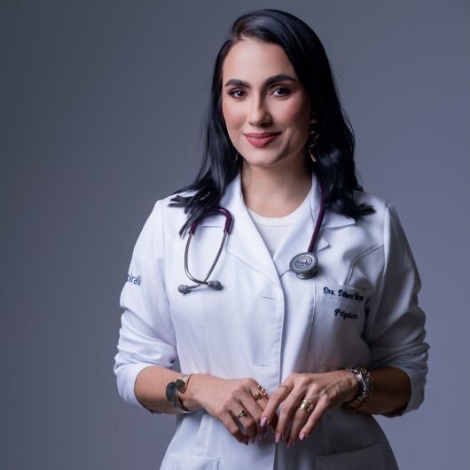 Dra. Debora Fernanda Mergener