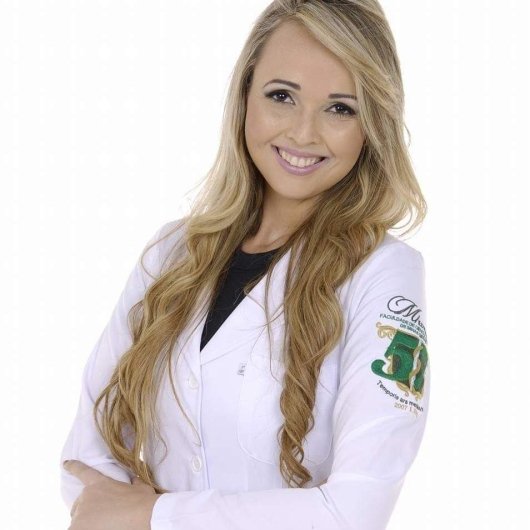 Dra. Barbara Carolina