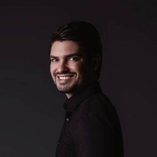 Dr. Vinicius Pazian
