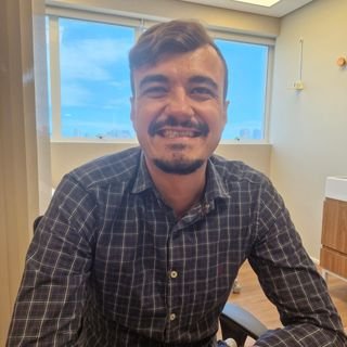 Dr. Gabriel Luiz Fernandes