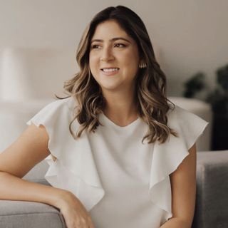 Dra. Beatriz Marques
