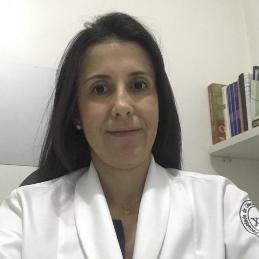 Dra. Carolina Tome Alves