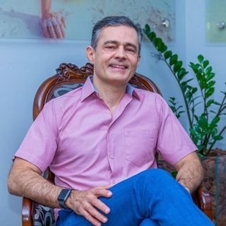 Dr. Arlindo Lemos