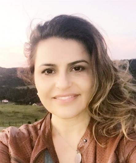 Simone de Souza Dreher