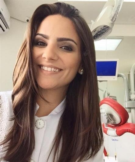 Dra. Loyane Mendonça Braz