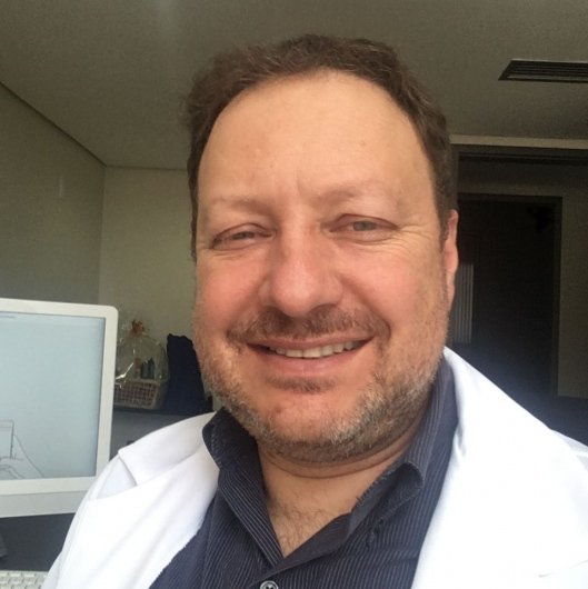 Dr. Alexandre Fornari
