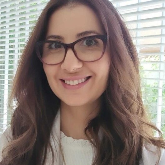 Dra. Juliane Waidemam