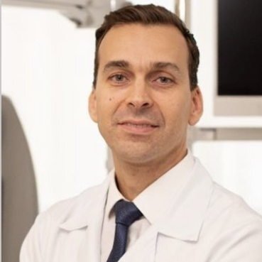 Dr. Mauro Cabral Goncalves